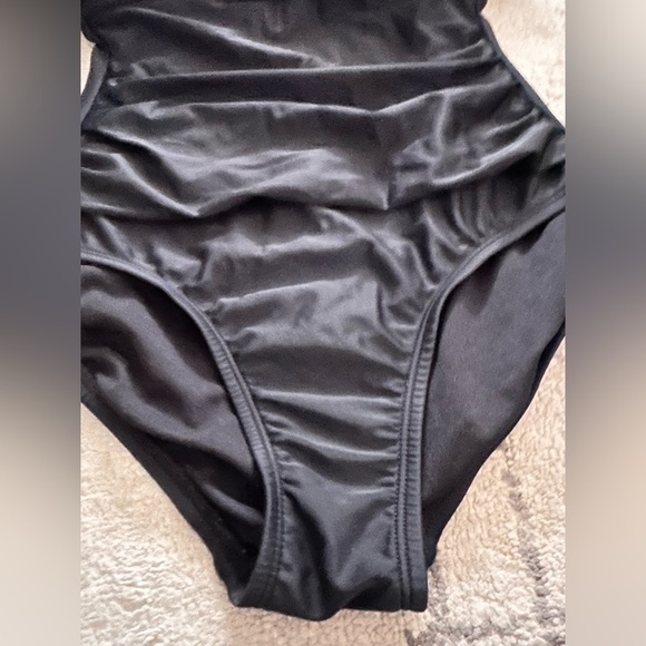 Kona Sol Black Ruffle Lace Front One Piece Swimsuit Size Small - Picture 6 of 11